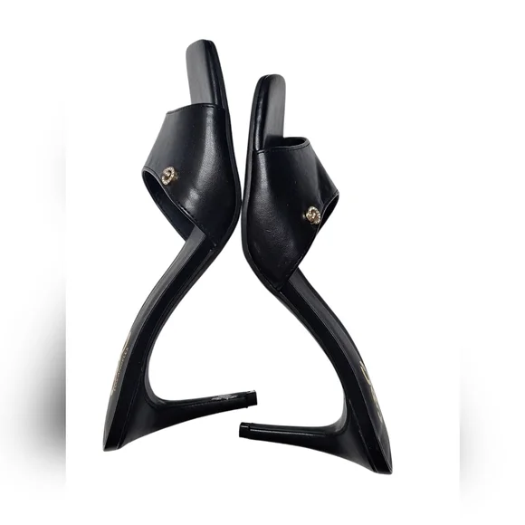 GBG Sandals Black 6 In Heel. EUC - Picture 2 of 9